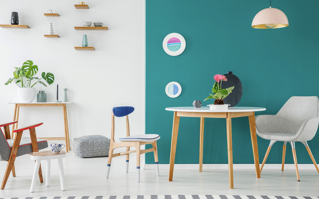 10 Paint Colors That Go Well With Shades Of Blue For Home Space Nippon India - Paint Color Teal Walls