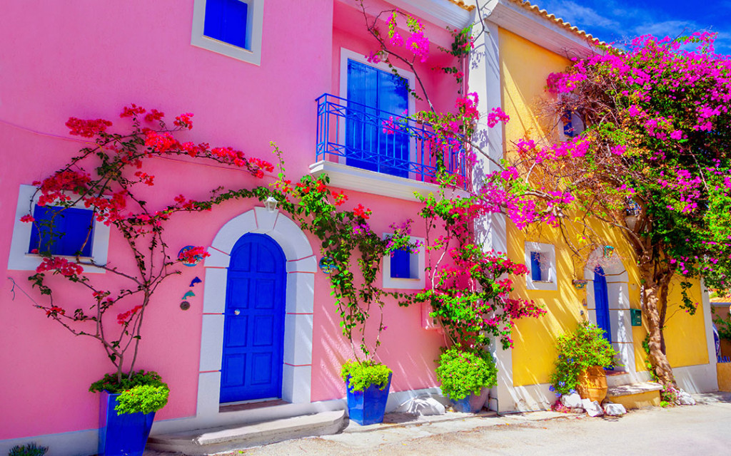Create-a-theme-for-exterior-walls-painted-in-pink-and-yellow-colour