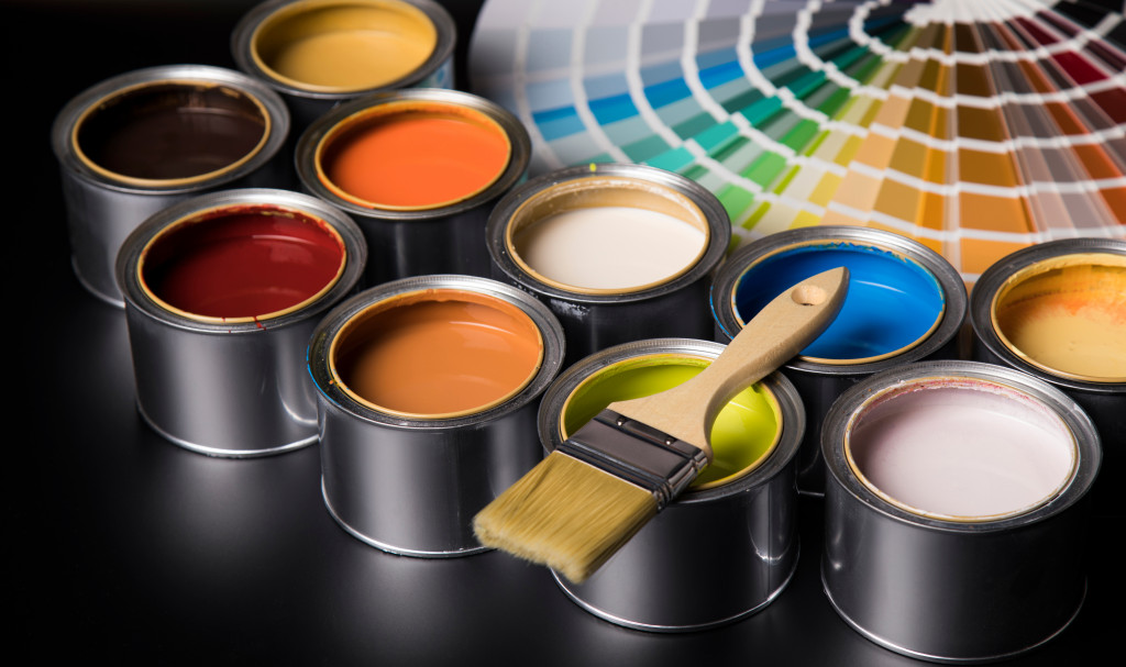 How to choose the right home paint colour for you